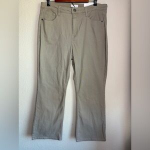 NWT Westbound Khaki Tan The Bootcut Mid Rise Stretch Jeans 16 Short
